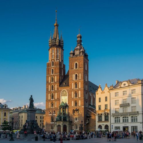 Najlepsze sposoby na znalezienie pracy w Krakowie